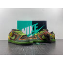 SB Dunk Low 'De La Soul'