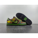 SB Dunk Low 'De La Soul'