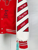 Jaqueta college Off-White™ c/o Chicago Bulls