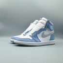 Air Jordan 1 Retro High 'Hyper Royal'