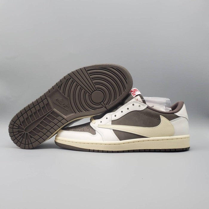 Travis Scott x Air Jordan 1 Low Reverse Mocha