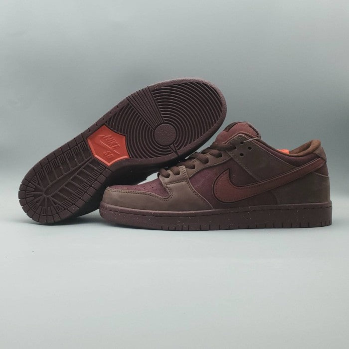Dunk Low SB 'City of Love Collection - Burgundy Crush'