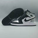 Air Jordan 1 Retro High 'Silver Toe'