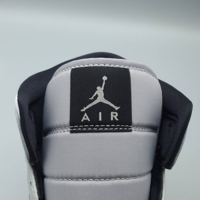 Air Jordan 1 Mid 'Smoke Grey'