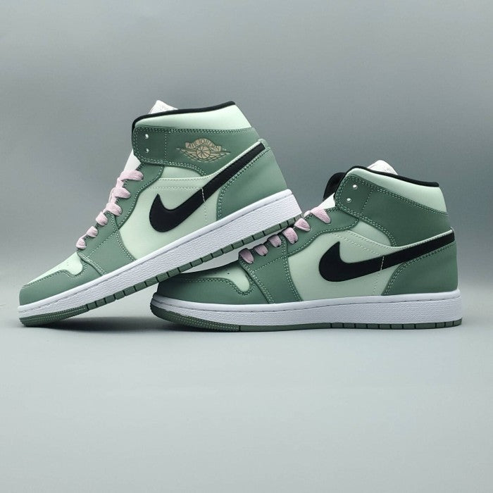 Air Jordan 1 Mid SE 'Dutch Green'