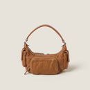 Bolsa Pocket Miu Miu em couro caramel