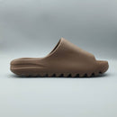 Yeezy Slide 'Soot' 2021