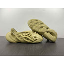 Yeezy Foam Runner 'Sulfur'