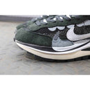 Sacai x VaporWaffle 'Black White'