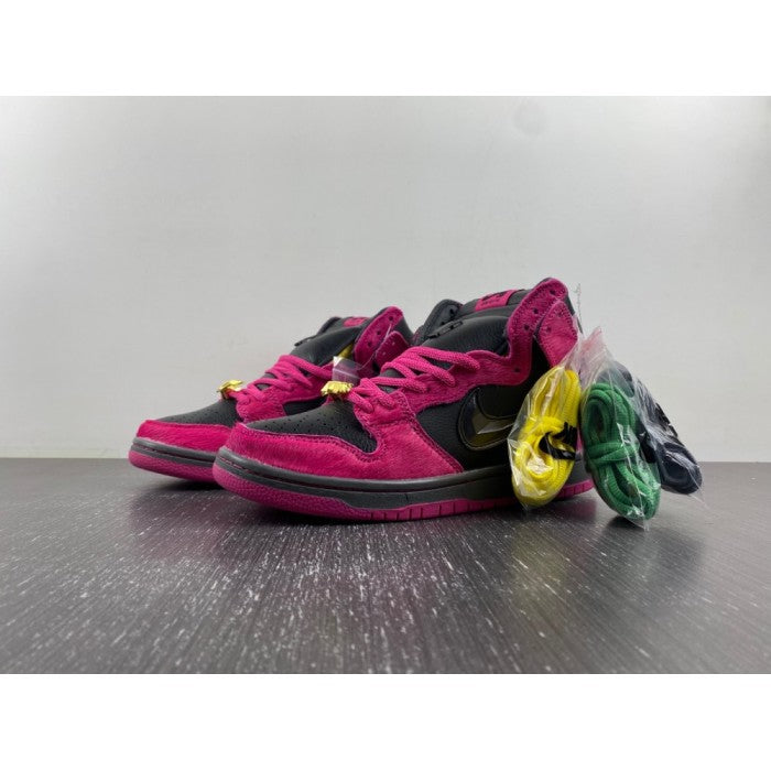 Run The Jewels x Dunk High SB '4/20'