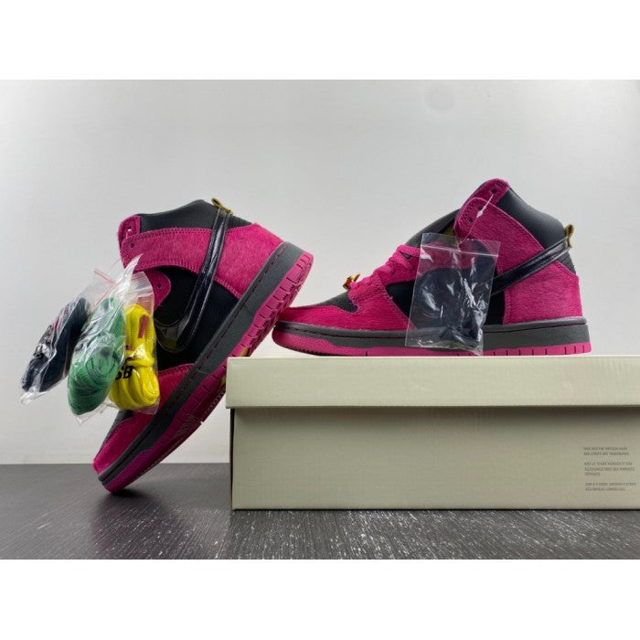 Run The Jewels x Dunk High SB '4/20'