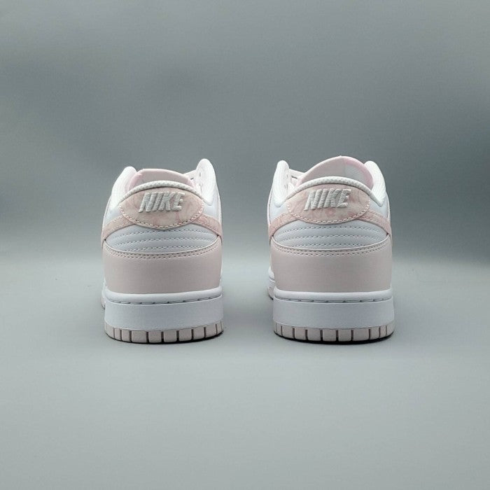 Dunk Low 'Pink Paisley'