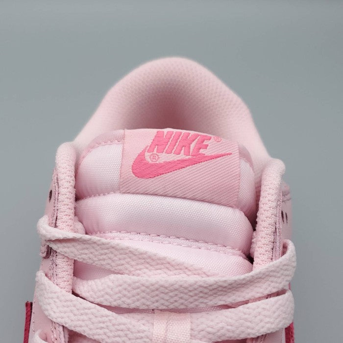 Dunk Low GS 'Triple Pink'