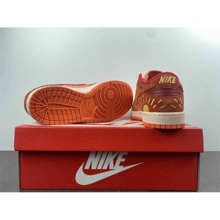 Dunk Low 'Winter Solstice'