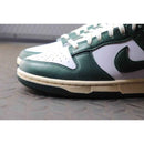 Dunk Low 'Vintage Green'