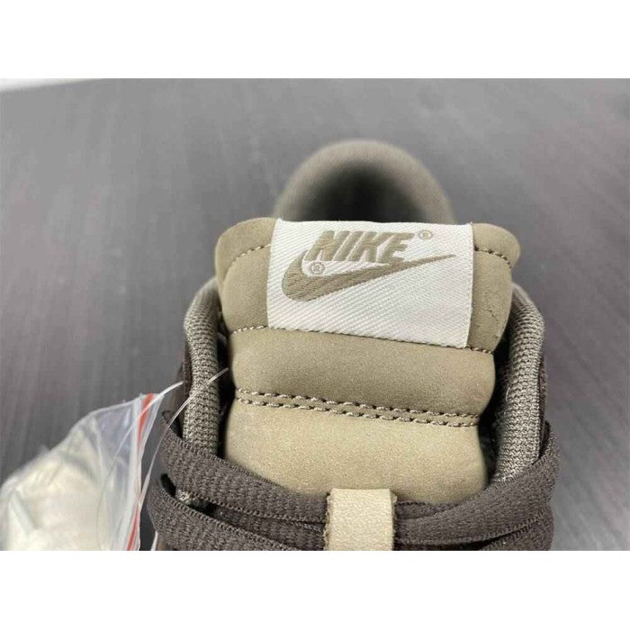 Otomo Katsuhiro x Nike SB Dunk Low 'Steamboy OST Grey Brown Mocha'