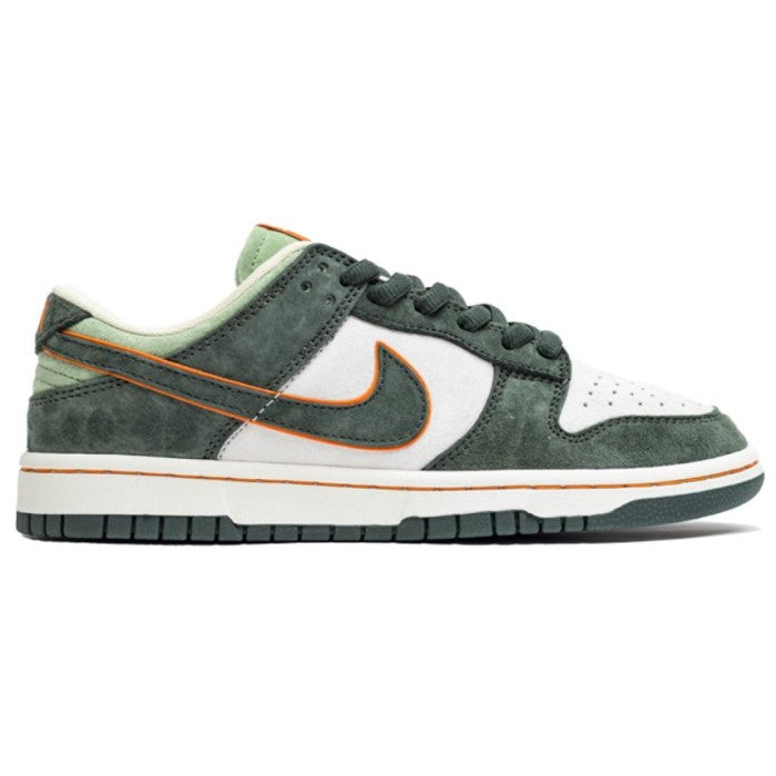 Otomo Katsuhiro x Nike SB Dunk Low 'Steamboy OST Green Orange'