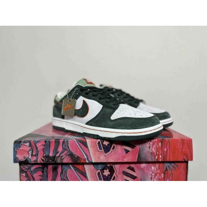 Otomo Katsuhiro x Nike SB Dunk Low 'Steamboy OST Green Orange'