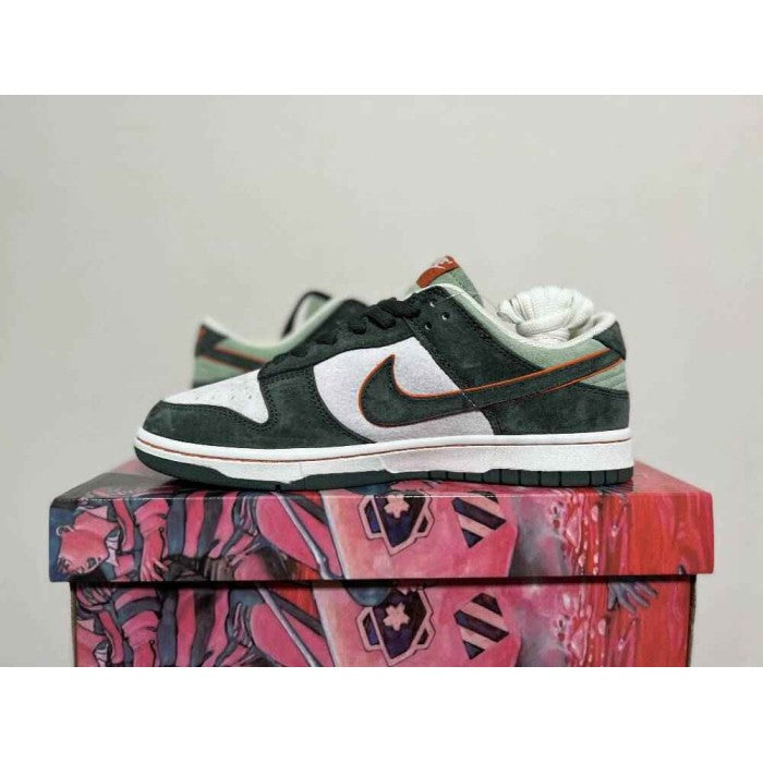 Otomo Katsuhiro x Nike SB Dunk Low 'Steamboy OST Green Orange'