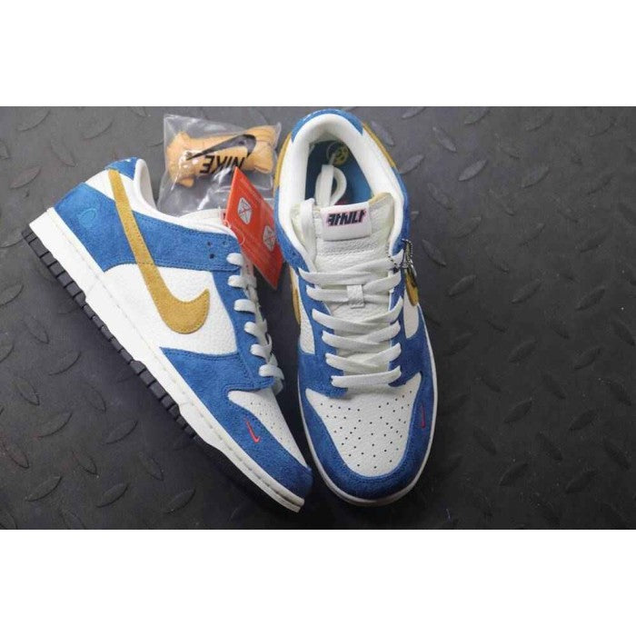 Kasina x Dunk Low '80s Bus'