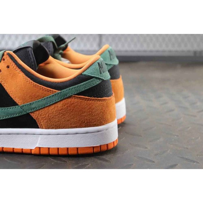 Dunk Low SP Retro 'Ceramic'