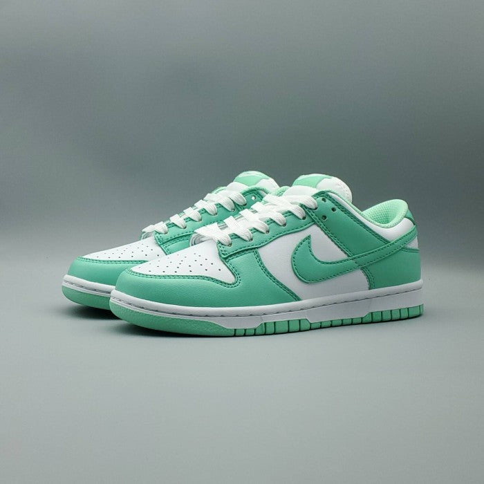 Dunk Low 'Green Glow'