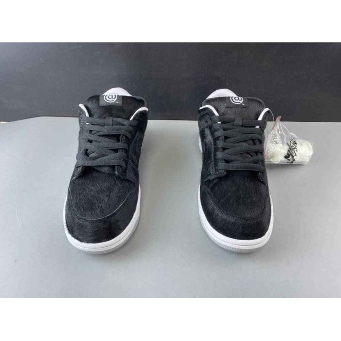 Medicom Toy x Dunk Low SB 'BE@RBRICK'