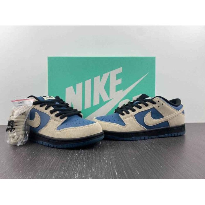 Dunk Low Pro SB 'Thunderstorm'