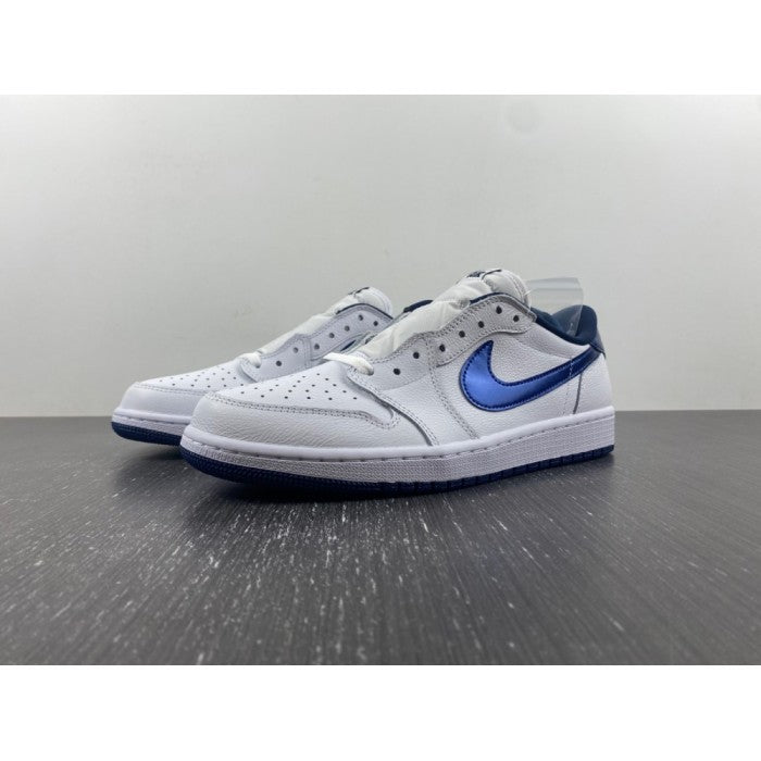 Air Jordan 1 Low Retro 'Midnight Navy'