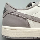 Air Jordan 1 Retro Low 'Atmosphere Grey'