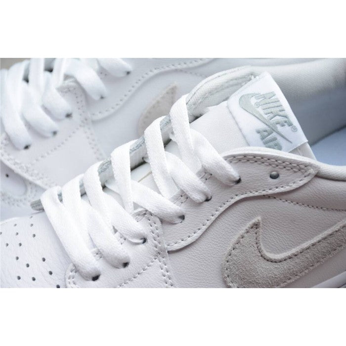 Air Jordan 1 Retro Low 'Neutral Grey'