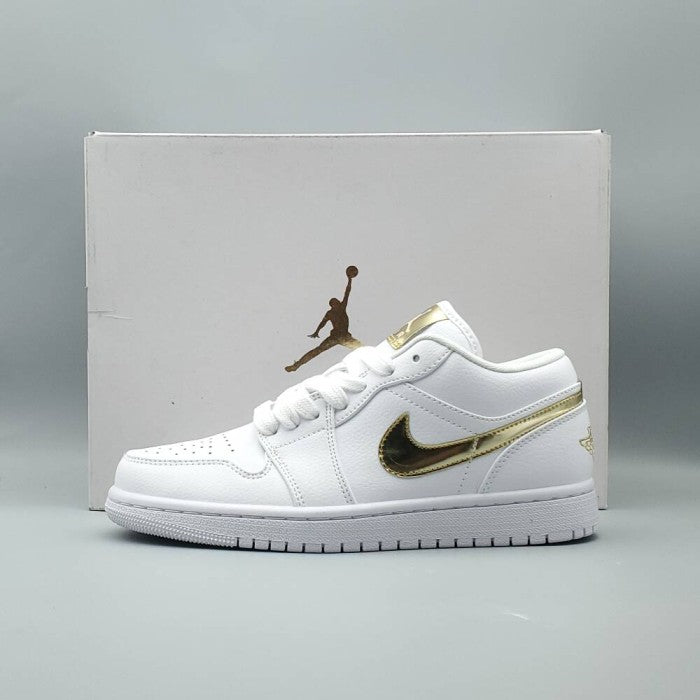 Air Jordan 1 Retro Low 'White Metallic Gold'