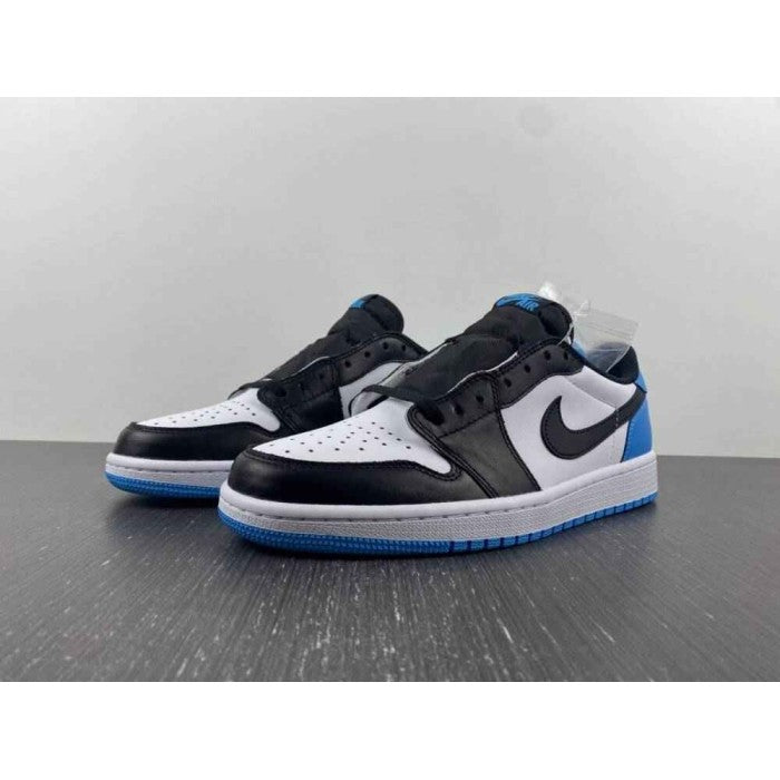 Air Jordan 1 Retro Low OG 'UNC'