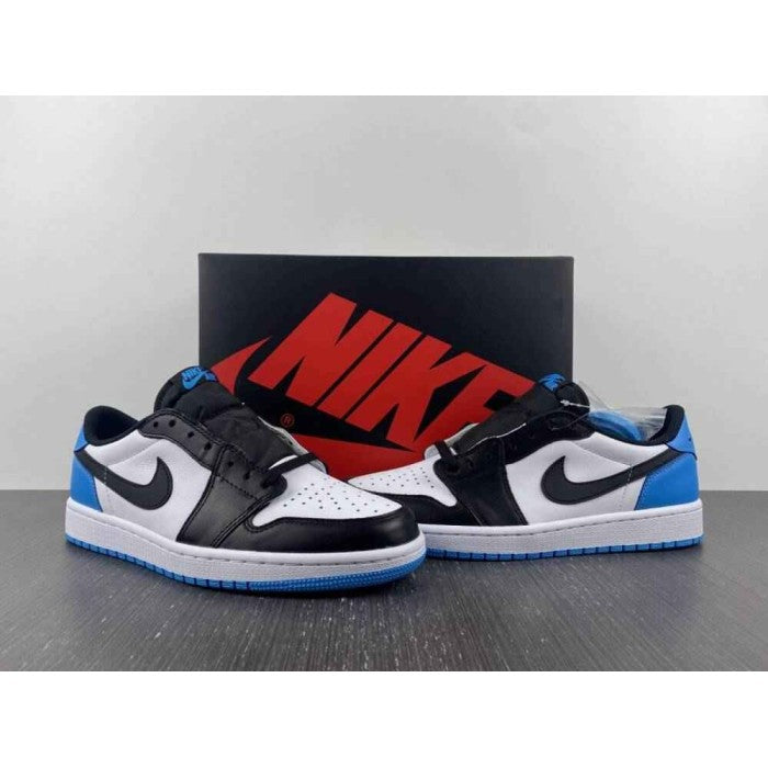 Air Jordan 1 Retro Low OG 'UNC'