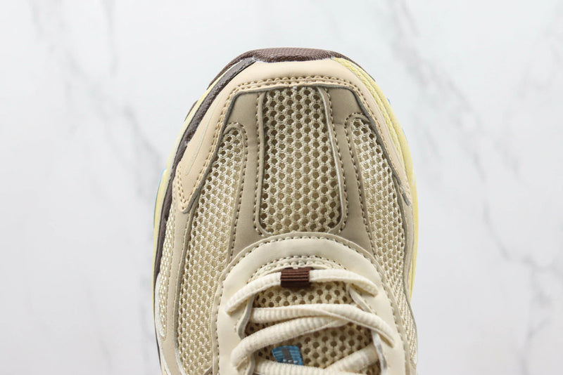 Nike Zoom Vomero 5 Oatmeal