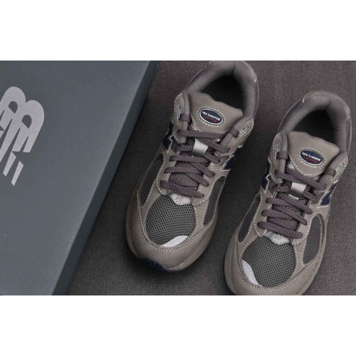 New Balance 2002R 'Light Grey'