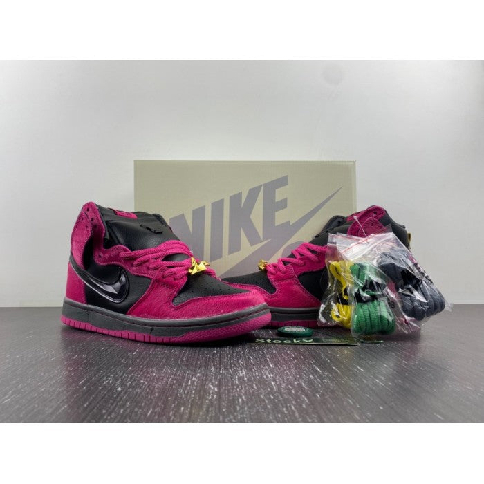 Run The Jewels x Dunk High SB