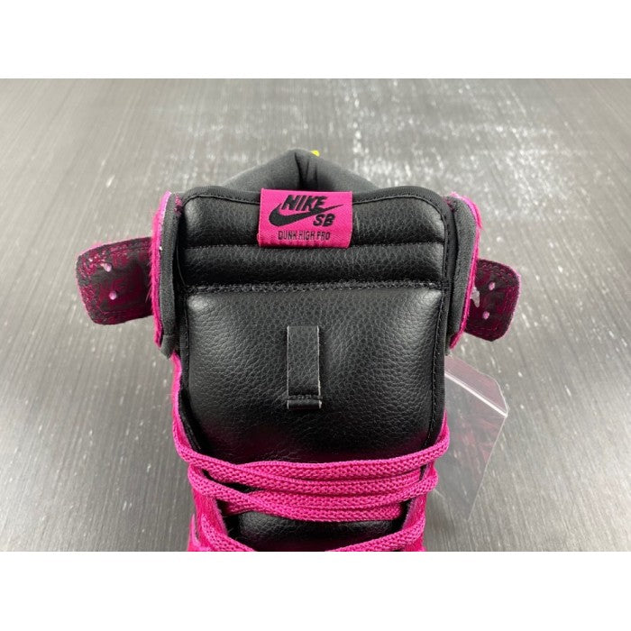 Run The Jewels x Dunk High SB