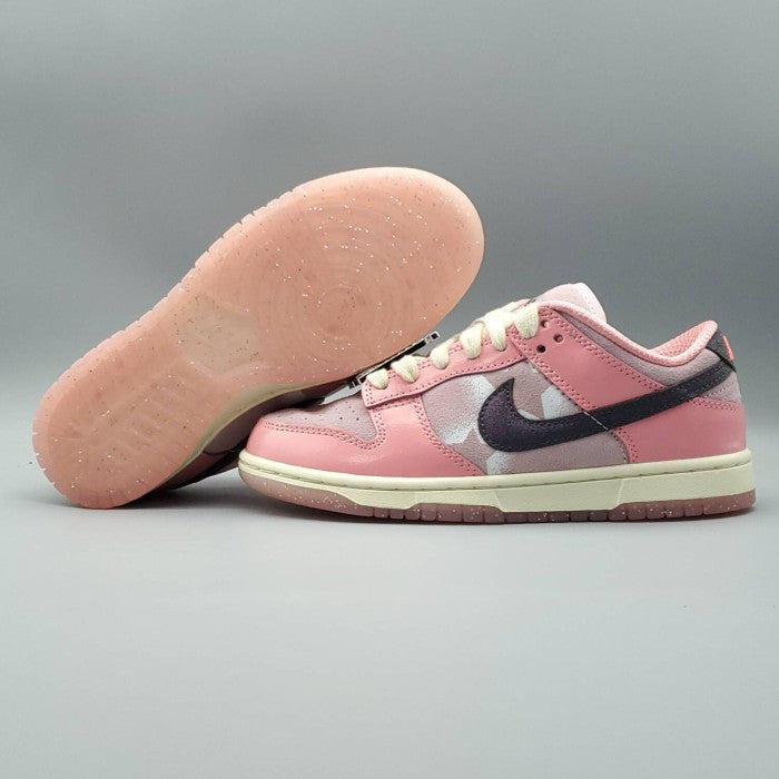 Dunk Low LX 'Barbie'