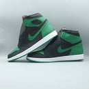 Air Jordan 1 Retro High 'Pine Green 2.0'