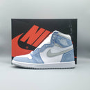 Air Jordan 1 Retro High 'Hyper Royal'