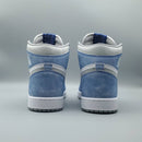 Air Jordan 1 Retro High 'Hyper Royal'