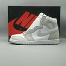 Air Jordan 1 Retro High 'Seafoam'