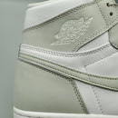 Air Jordan 1 Retro High 'Seafoam'
