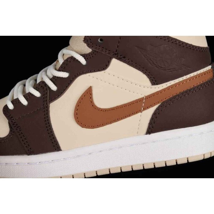 Air Jordan 1 Mid SE 'Cream Dark Chocolate'
